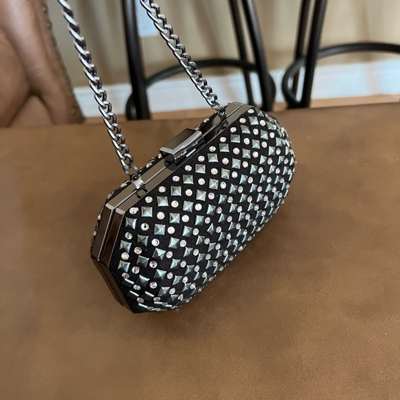 Black H&M Clutch Studs & Rhinestones Converts to Cross Body Detachable Chain - Picture 6 of 10